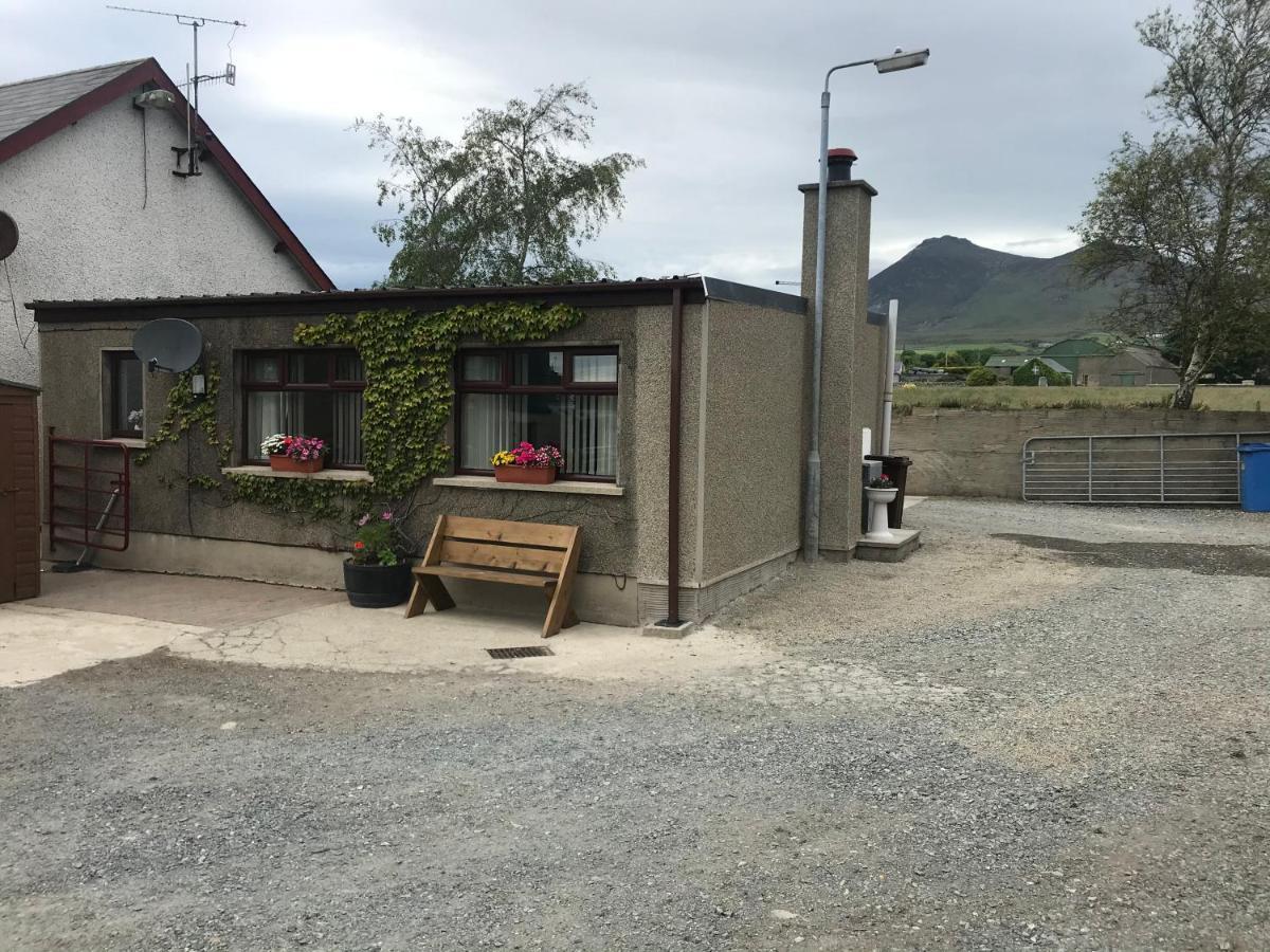 Lovely 2-Bed Cottage At The Foot Of The Mournes Newry Exterior foto