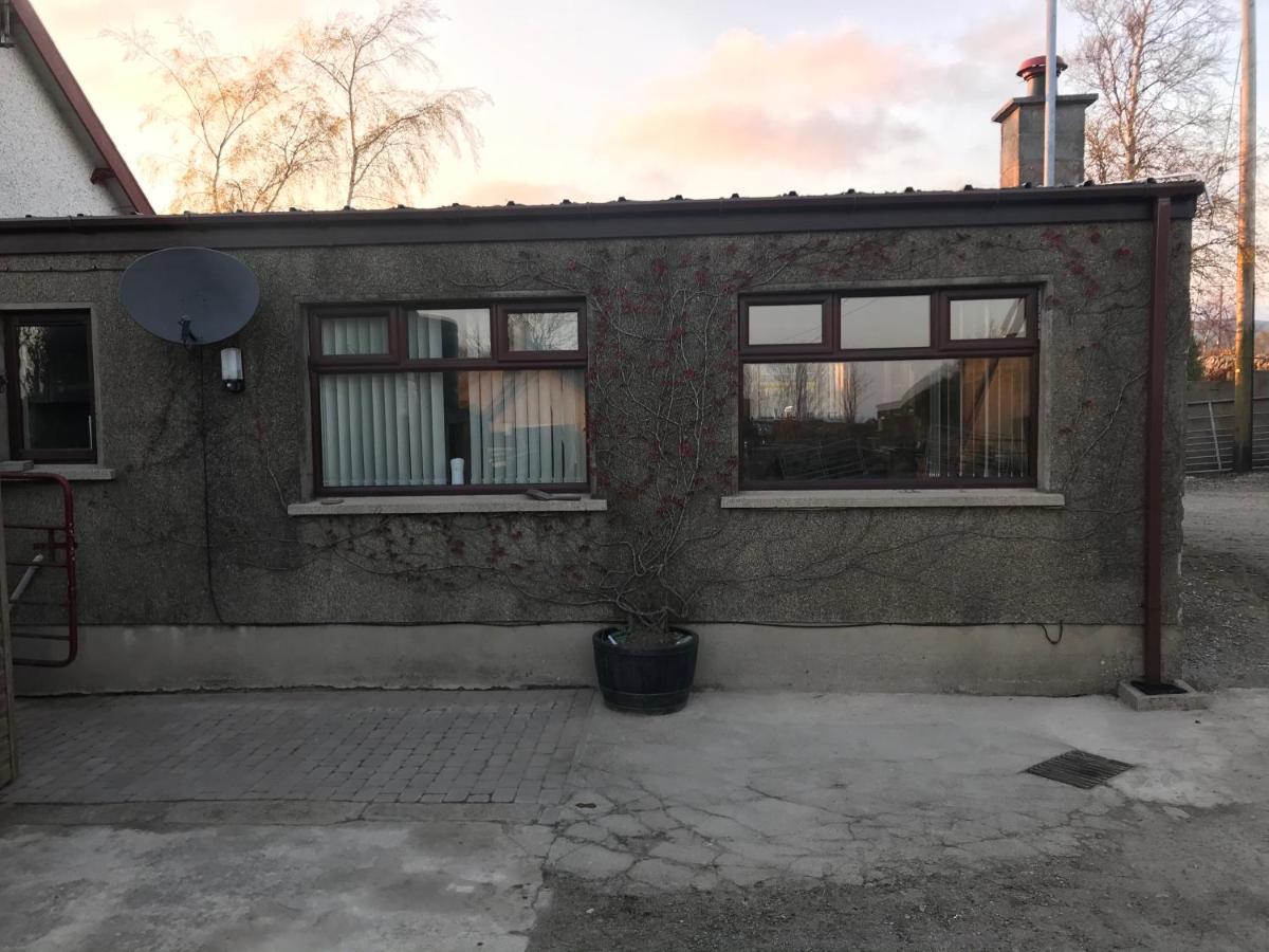 Lovely 2-Bed Cottage At The Foot Of The Mournes Newry Exterior foto